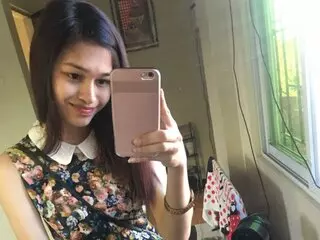 Porn shows GenevievDeguzman